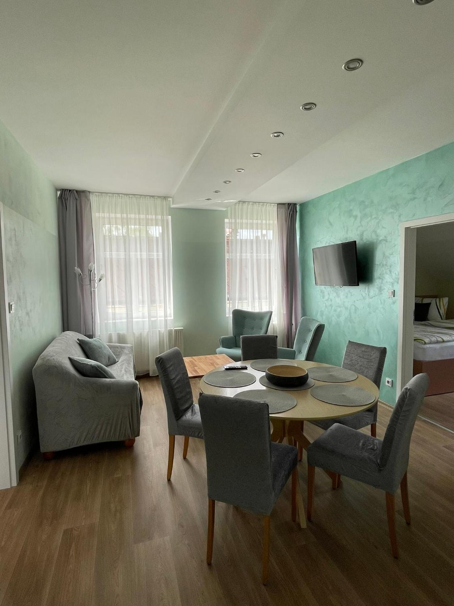 Apartmany Jasmin Liberec Luaran gambar