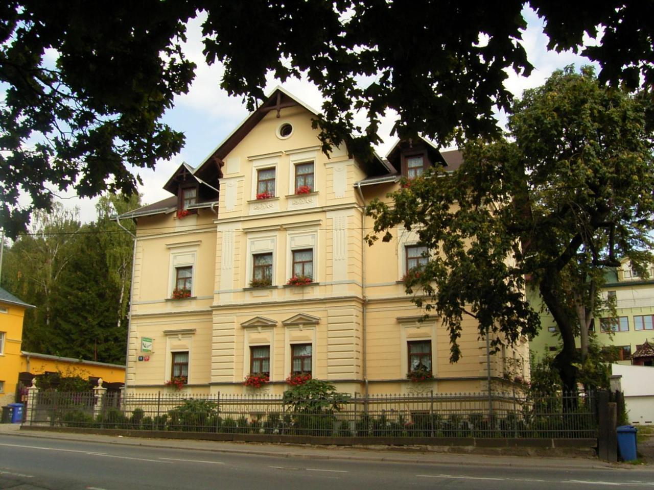 Apartmany Jasmin Liberec Luaran gambar